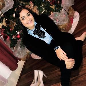 Meet your Posher, Rose